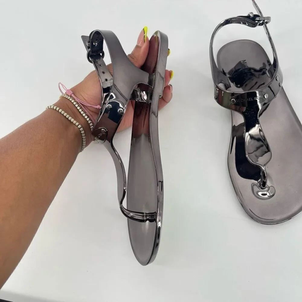 Michael Michael Kors Gunmetal Jelly Thong Sandals Size 6M Logo Plate Detail